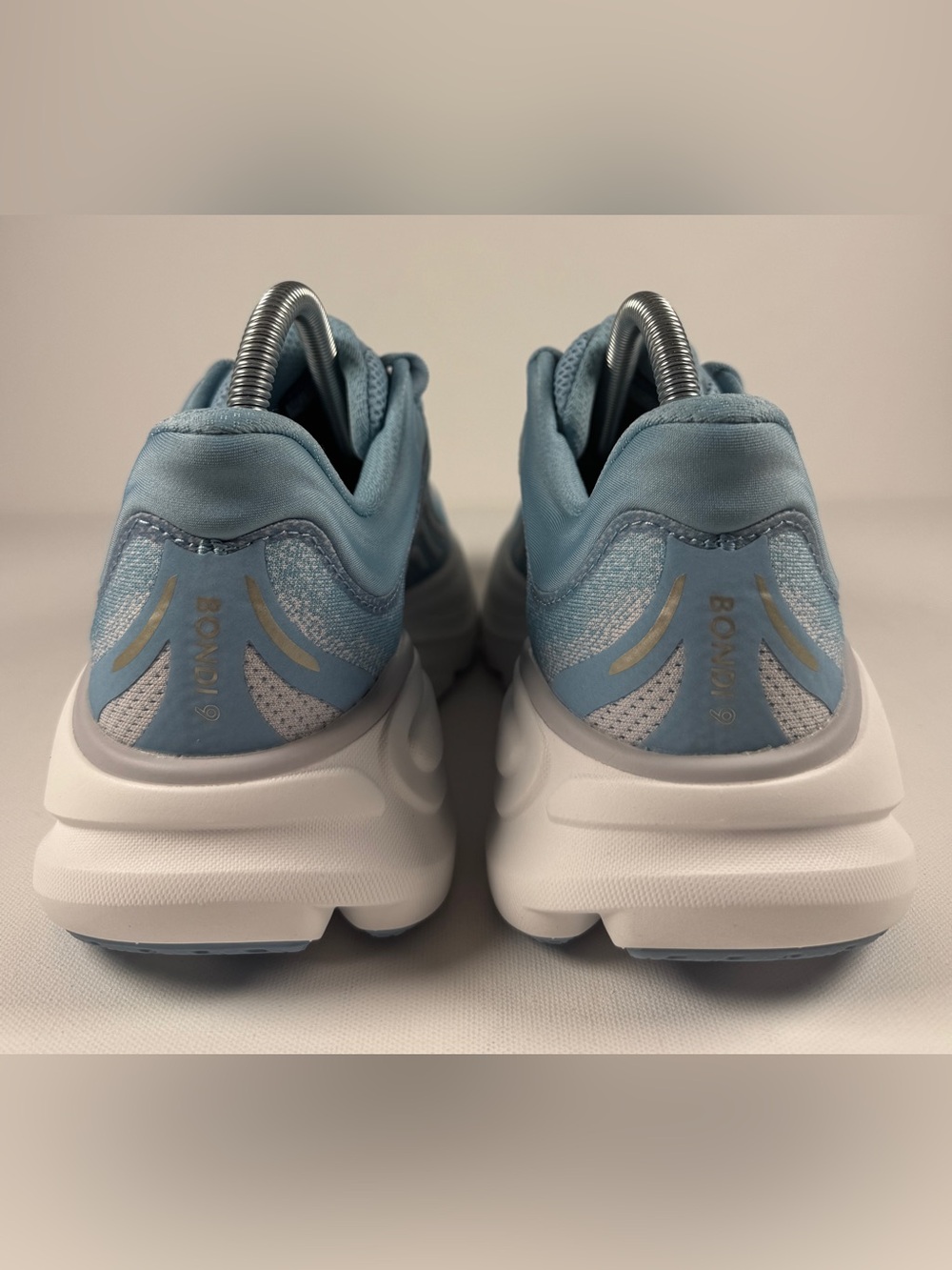 HOKA Bondi 9 Women's Running Shoes Blue/White Max Cushion Size 8B Medium - Picture 3 of 7